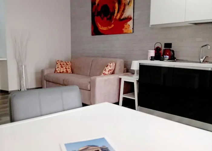 Central Beautiful Flat A Pochi Passi Dal Lago
